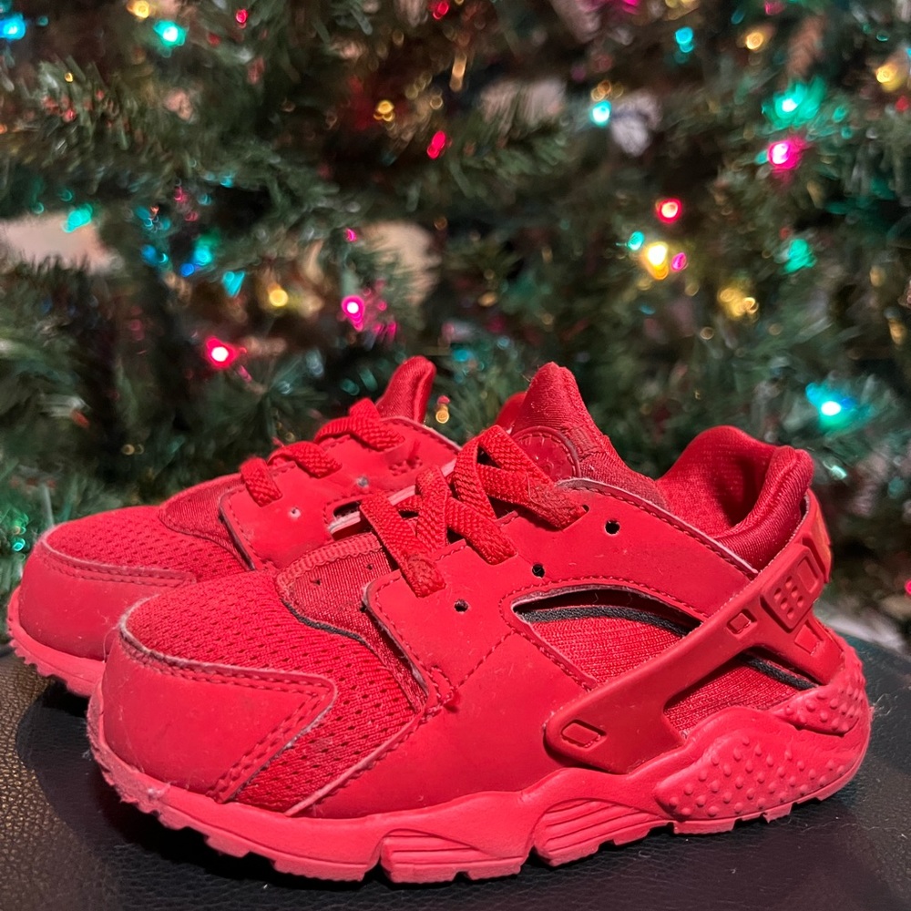Nike Huarache Run Toddler Shoes (7t) | Red Nikes